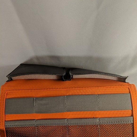 Harley-Davidson Embossed Bar and Shield Tri-fold Organizer Wallet Travel Tech - Picture 10 of 12